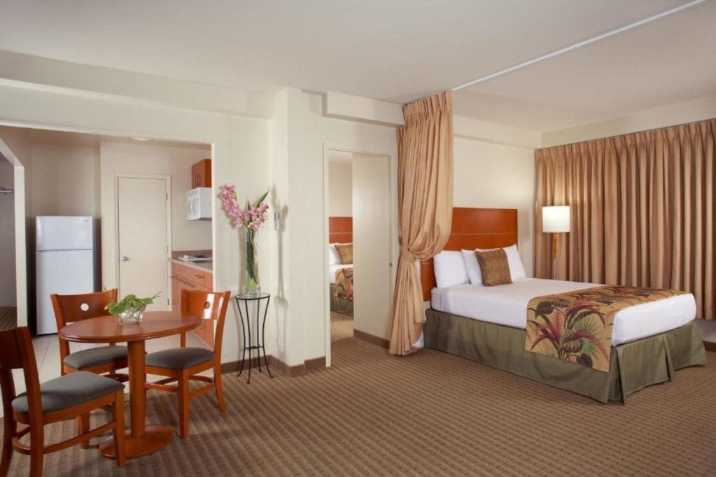 Фото Pearl Hotel Waikiki