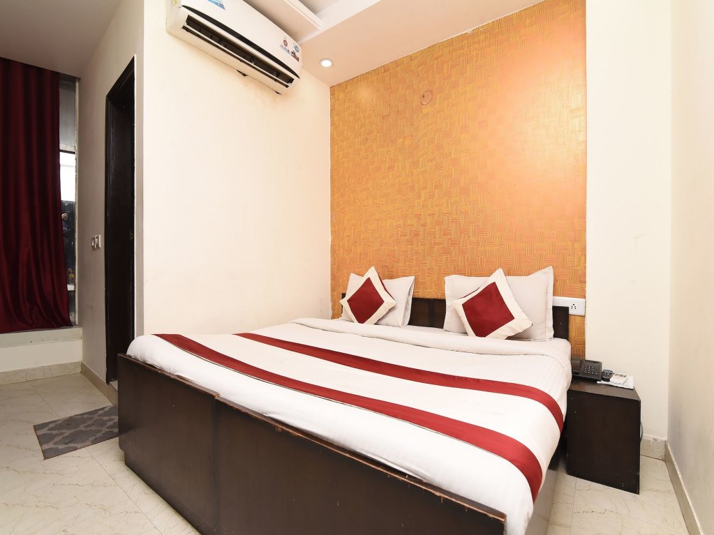 Фото Oyo 23677 Hotel Marina