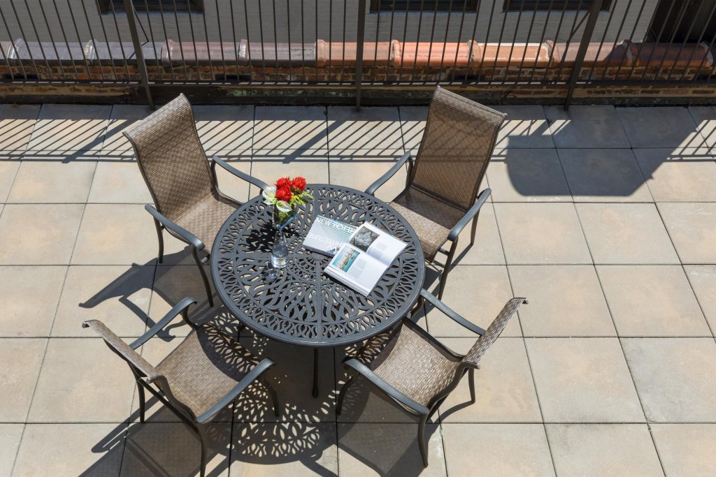 Фото The Hotel at Fifth Avenue