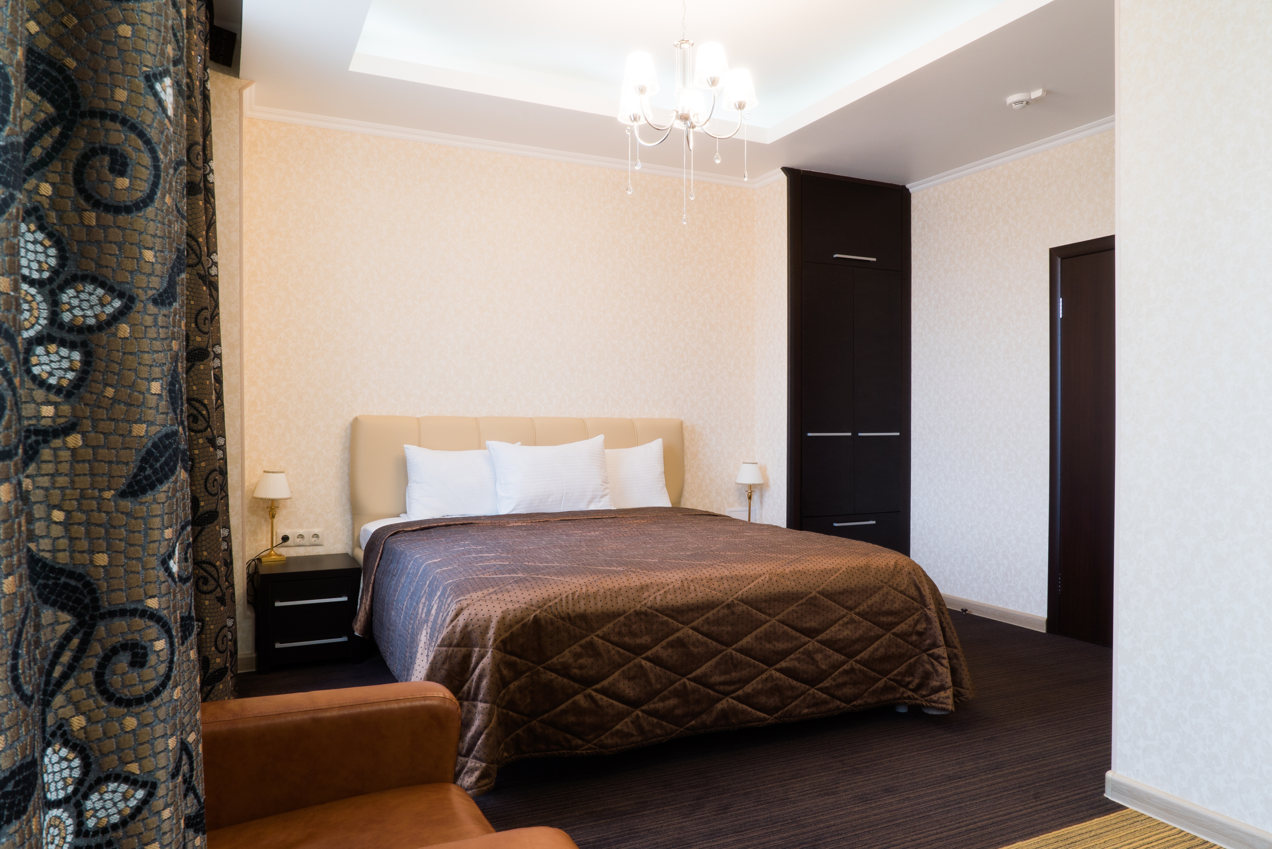 Фото Дипломат