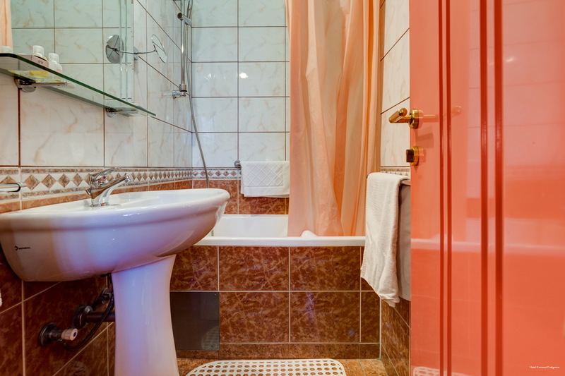 Фото Hotel Eminent Podgorica