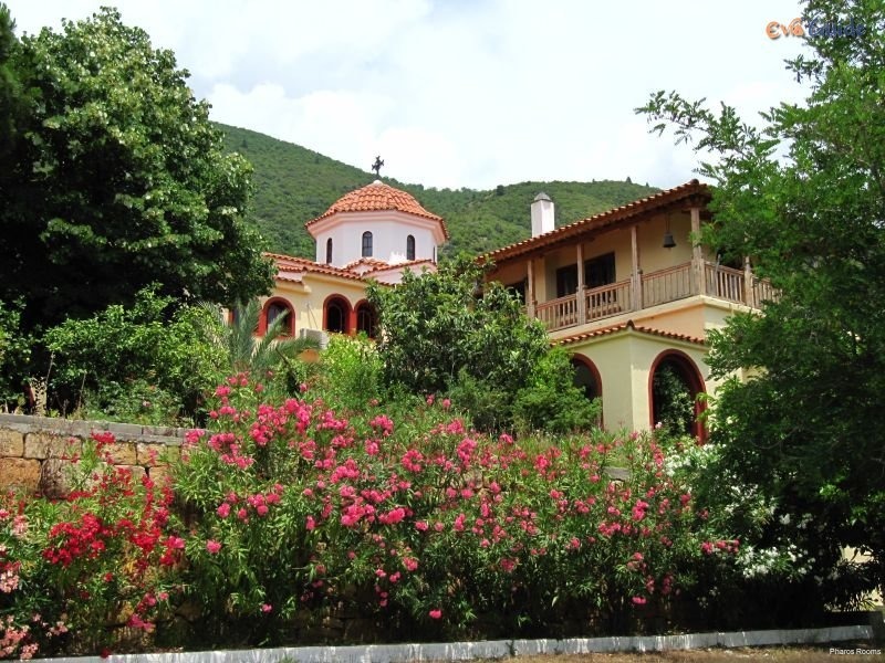 Фото Отель Pharos Rooms