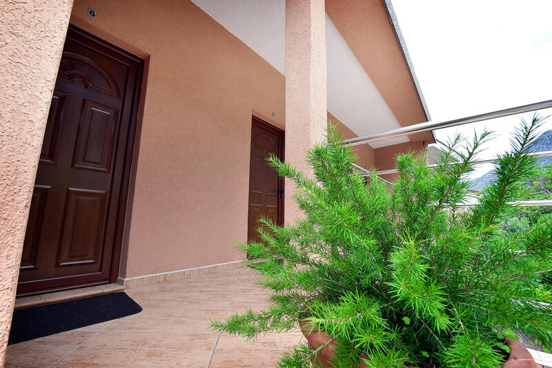 Фото Apartments Dobrotski Dvori