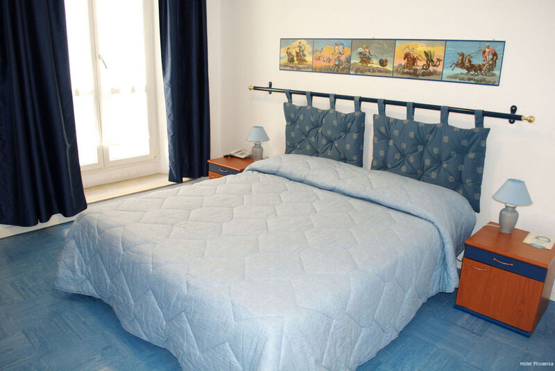 Фото You. Me Design Place Hotel