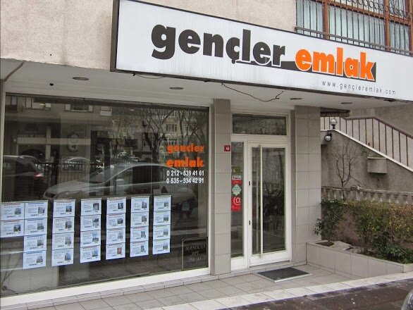 Real estate agency Gencler Emlak, Istanbul, photo