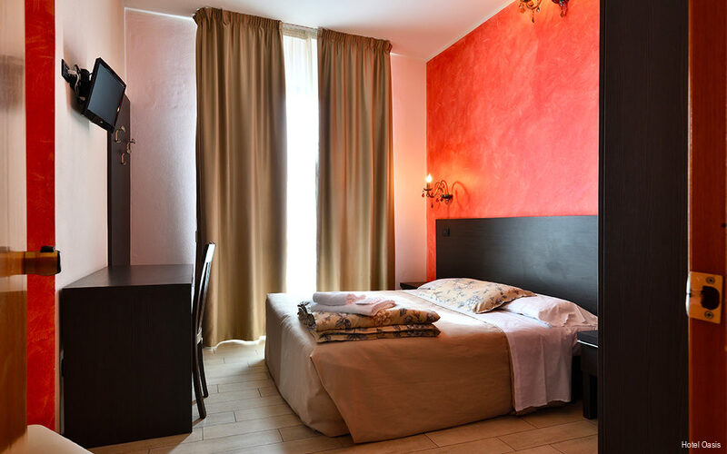 Фото Hotel Oasis