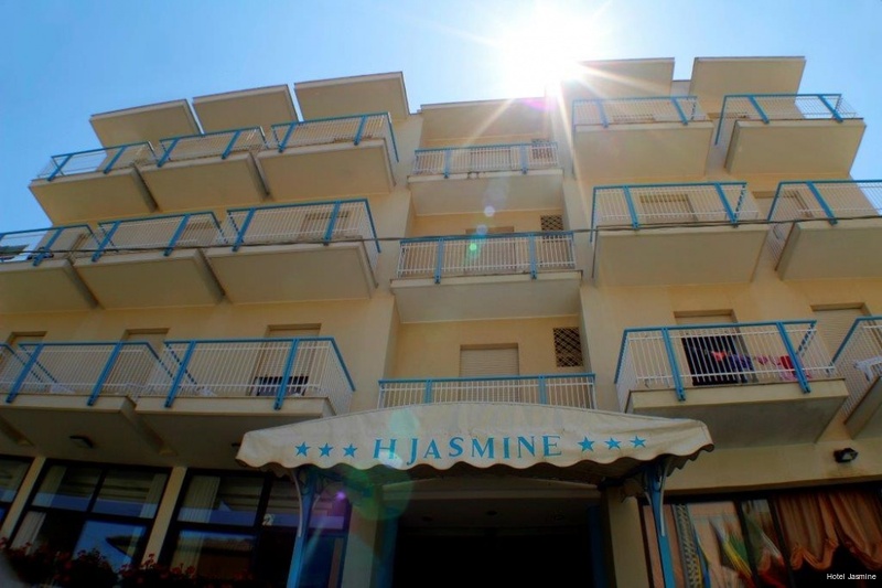Фото Hotel Jasmine