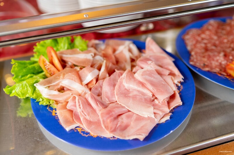 Фото Hotel Ambassador