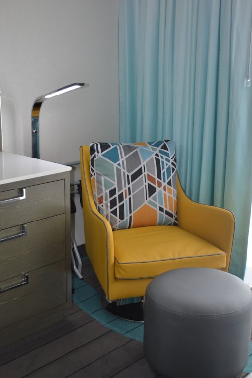 Фото Sheraton Tucson Hotel and Suites