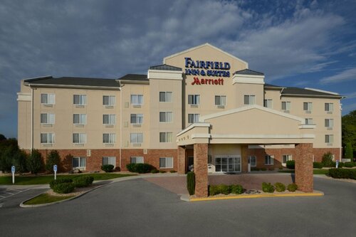 Гостиница Fairfield Inn & Suites by Marriott Roanoke Hollins/I-81 в Роаноке