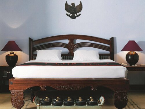 Внешний вид отеля Hotel Tugu Blitar в Блитаре, фото 2