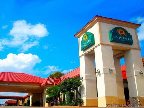 Гостиница La Quinta Inn by Wyndham Clearwater Central в Клируотере