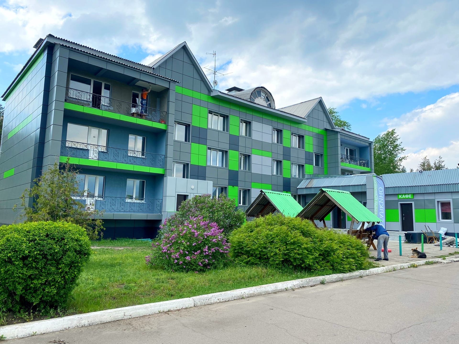 Фото отеля 1