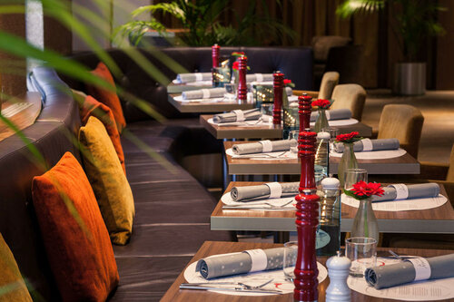 Внешний вид отеля Mercure Hotel Groningen Martiniplaza в Гронингене, фото 1