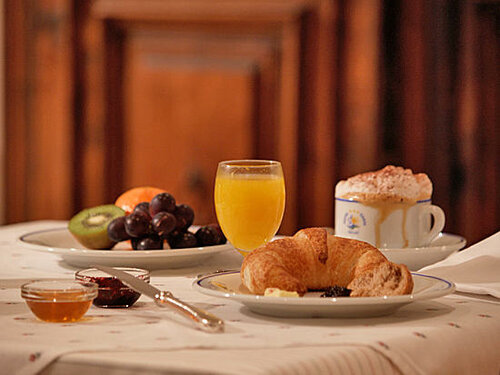 Внешний вид отеля Hotel Du Lac Locarno в Лока́рно, фото 2