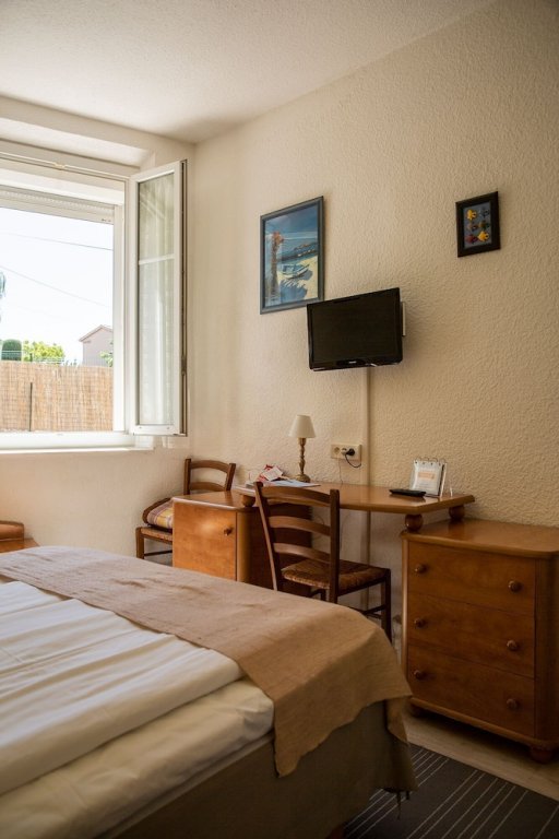 Фото Hôtel Du Soleil