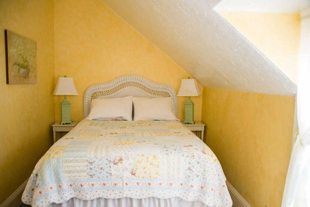 Фото Narragansett House