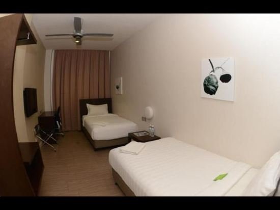 Фото 101 Hotel Bintulu