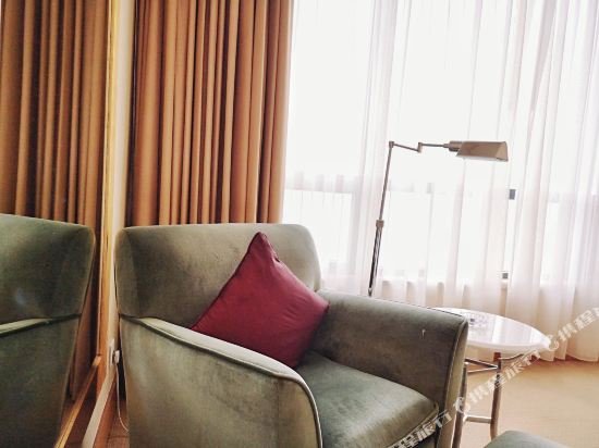 Фото Hilton Chongqing