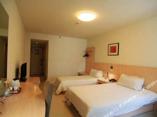 Фото Jinjiang Inn Chongqing Shopping & Entertainment