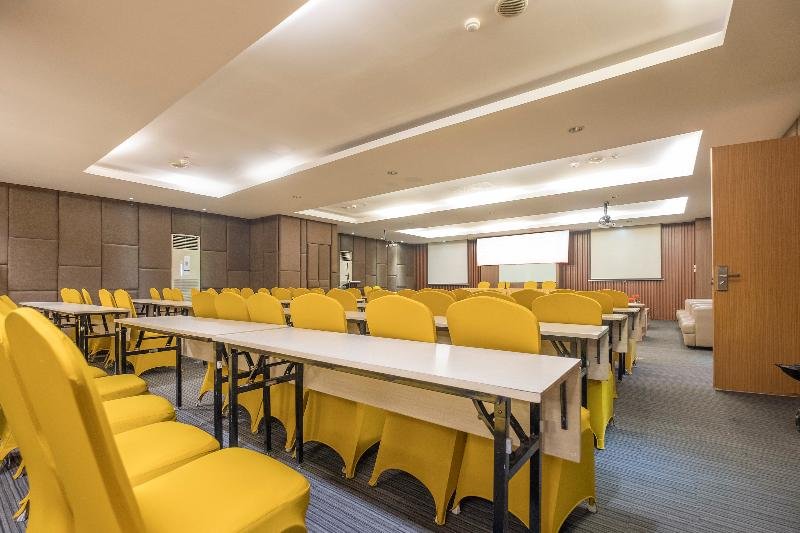 Фото Oyo 962 Family Homestay