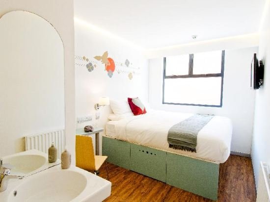 Фото Bannister Hotel