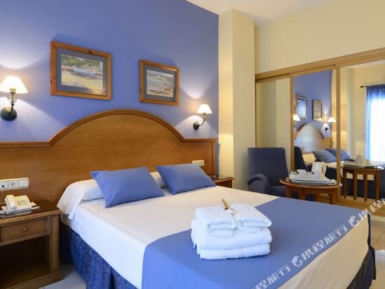 Фото Hotel Isabel