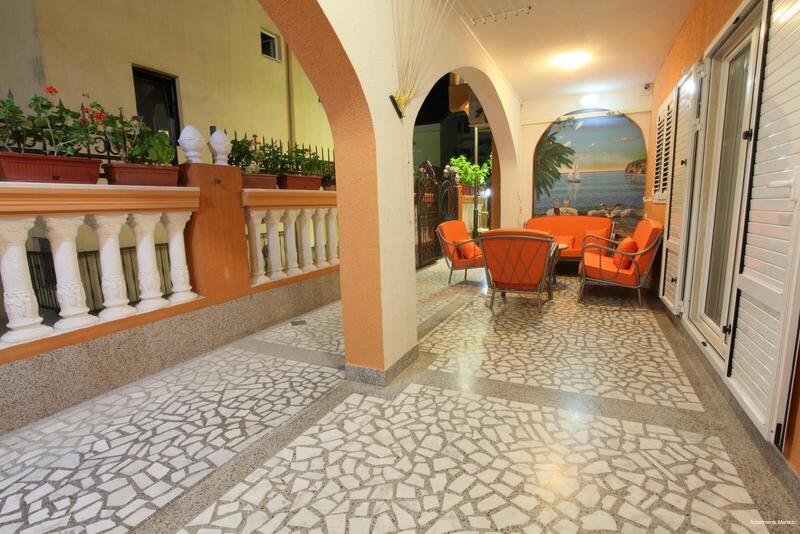 Фото Apartments Memidz