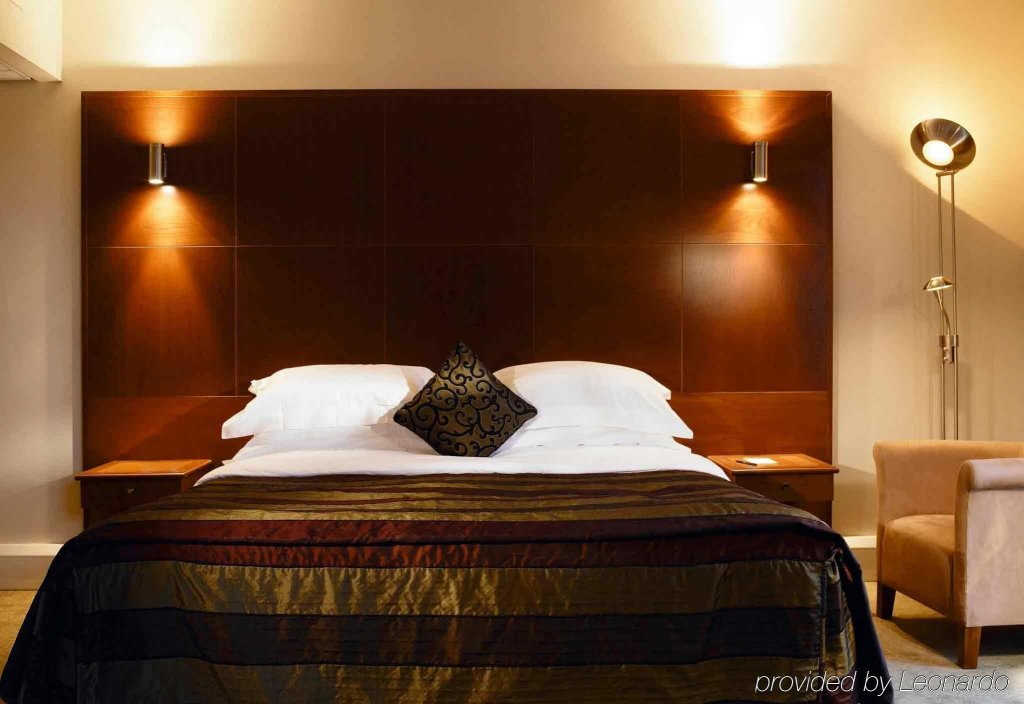 Фото Mercure Sheffield St Paul's Hotel & SPA