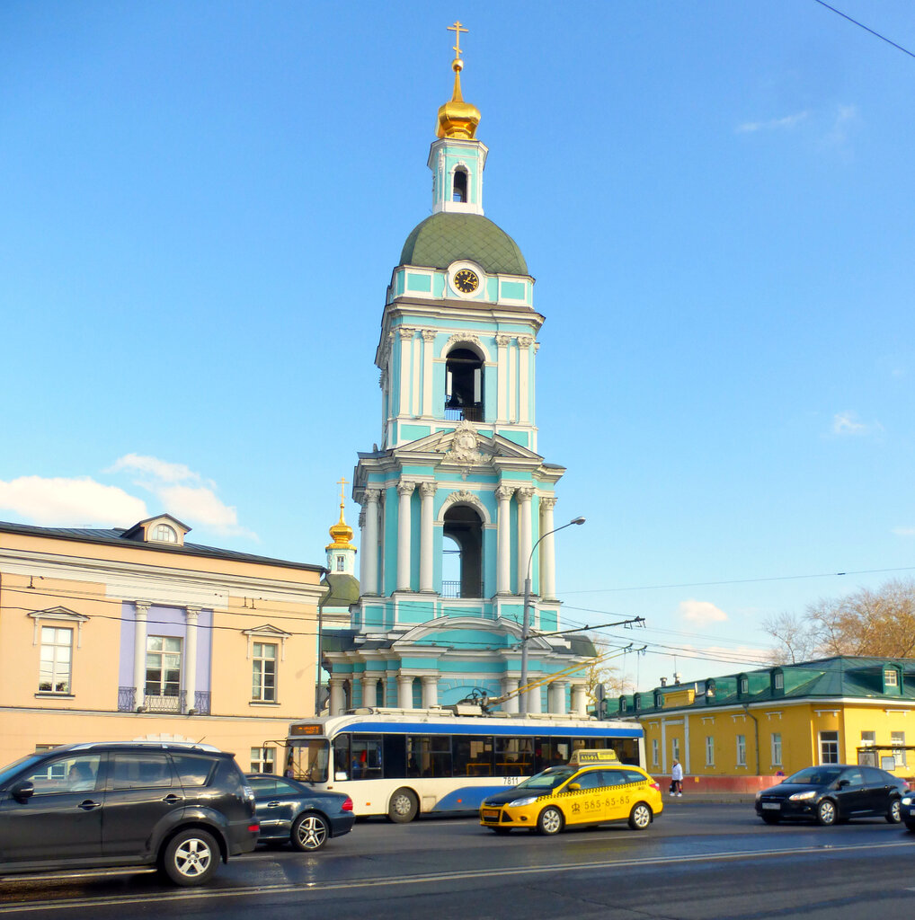 Православный храм Храм-колокольня в память Усекновения главы Иоанна Предтечи, Москва, фото