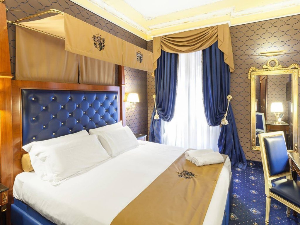 Фото Hotel Manfredi Suite in Rome