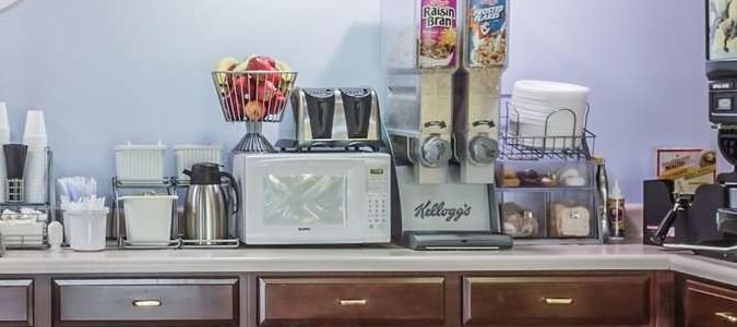 Фото Super 8 by Wyndham Clinton