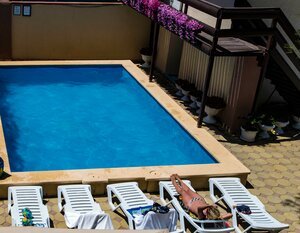 Золотая Лилия