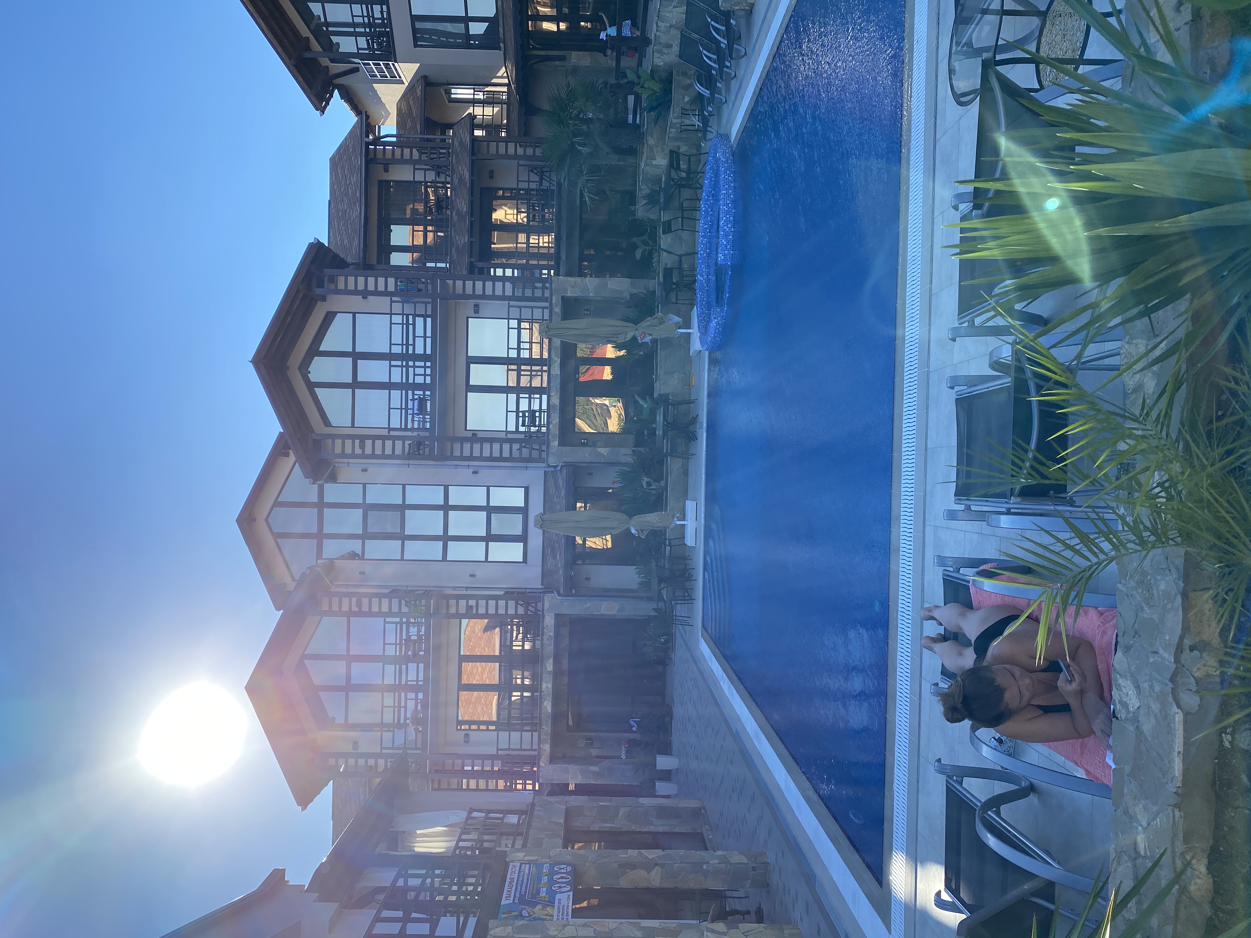 Фото Ассоль Меганом