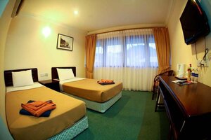 Pangkor Island Beach Resort (Jalan Kuala Selangor-Teluk Intan), hotel