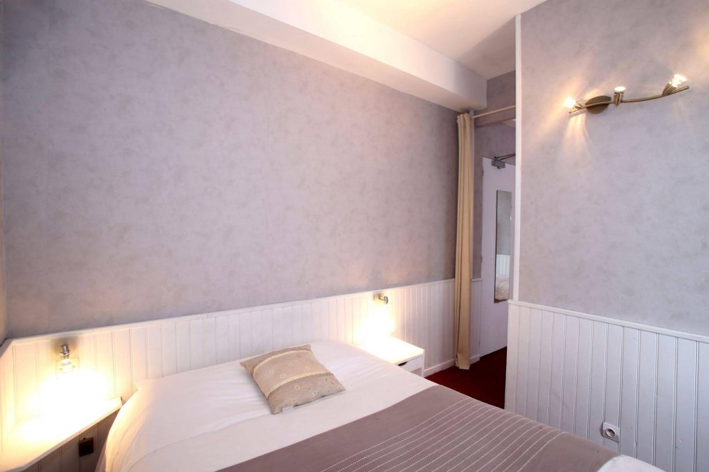 Фото Hotel La Coupe d'Or