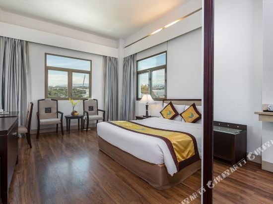 Фото Da Nang Riverside Hotel