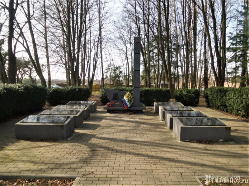 Monument, memorial Братская могила советских воинов, погибших в январе 1945 г., Kaliningrad Oblast, photo