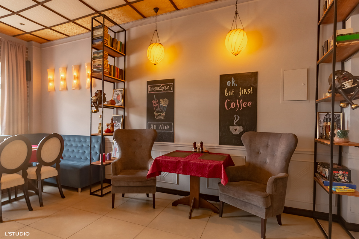 Фото отеля 2