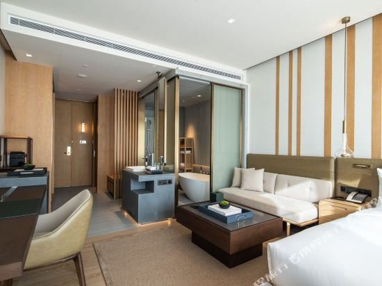 Фото Joyze Hotel Xiamen, Curio Collection by Hilton