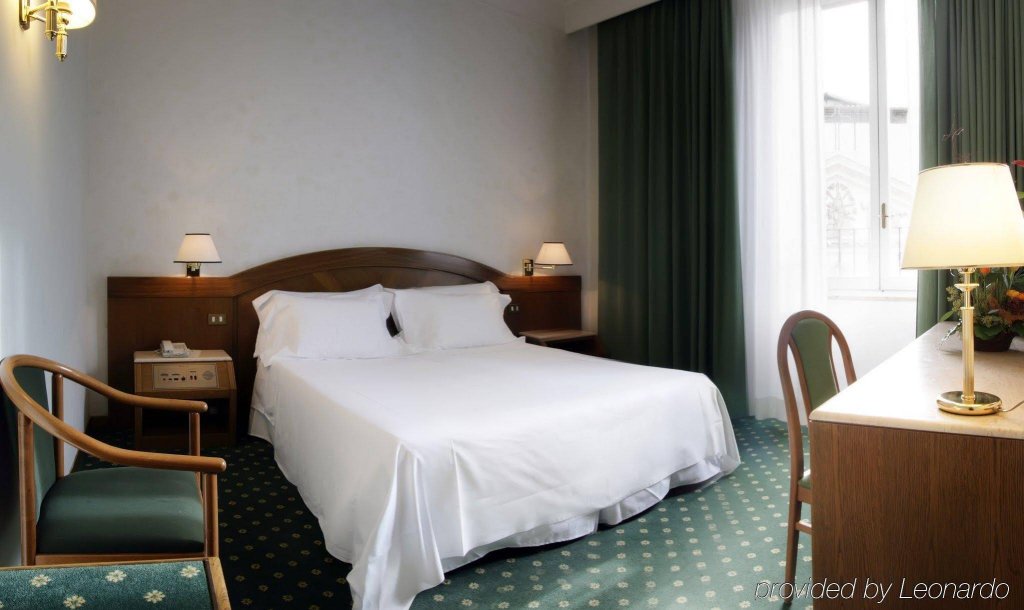 Фото Albergo Santa Chiara Hotel Rome