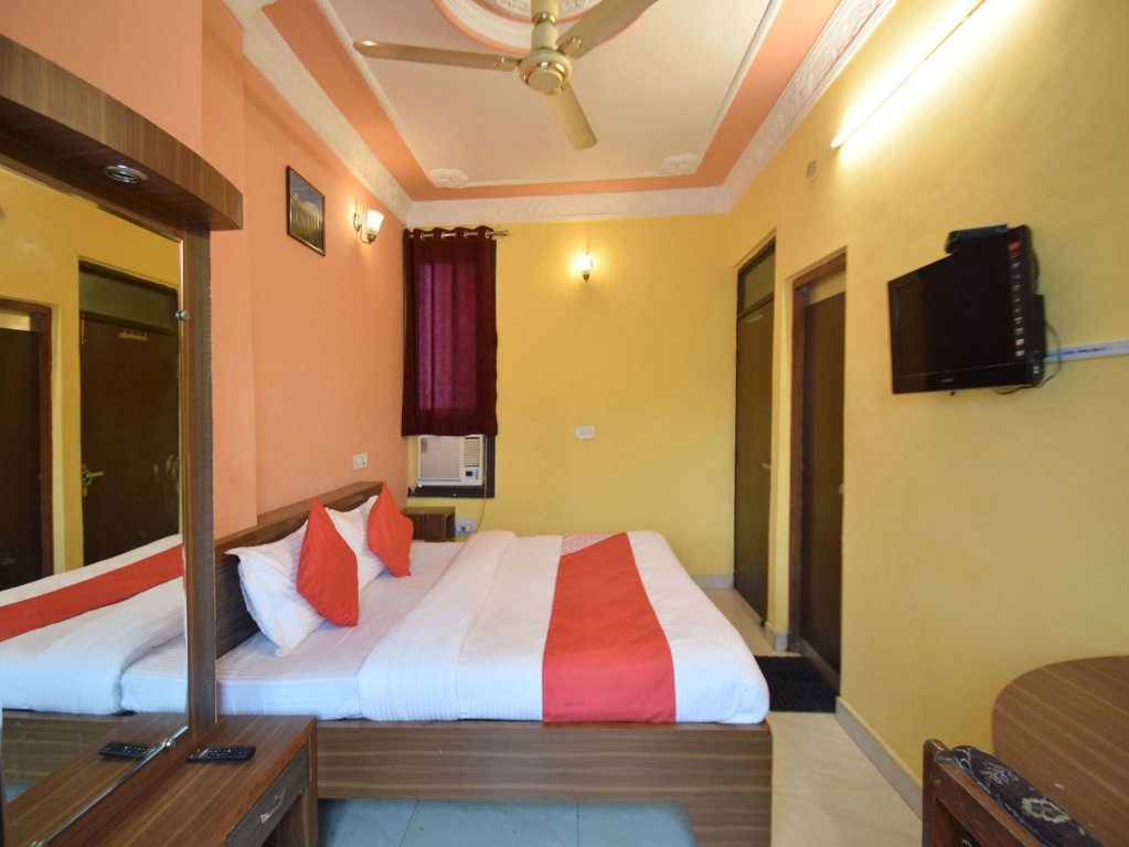 Фото Oyo 11637 Hotel Novelty