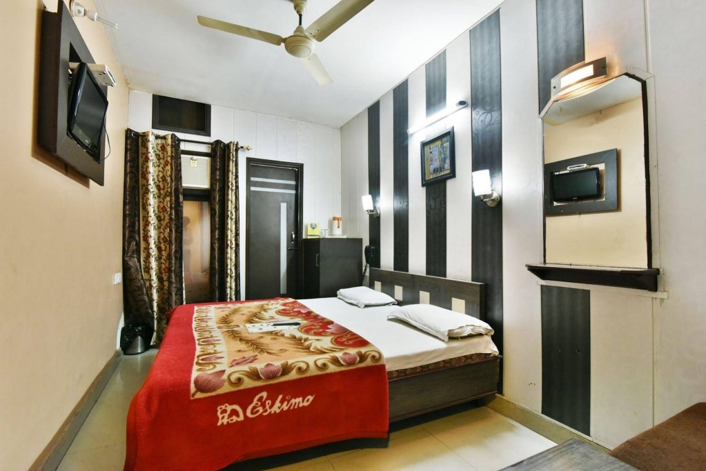 Фото Hotel Singh International