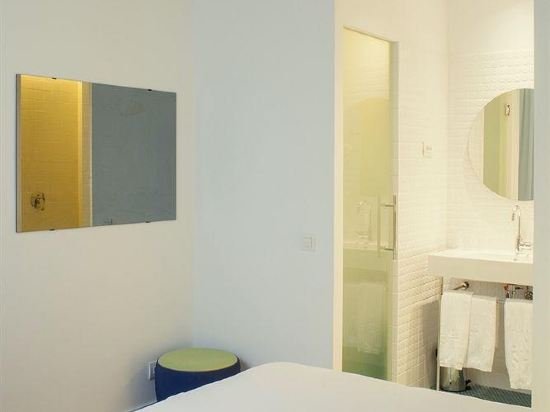 Фото One Shot Prado 23