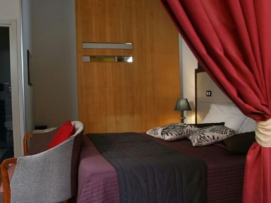 Фото Caravaggio Hotel