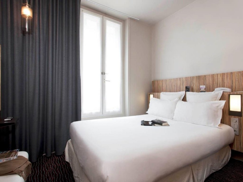 Фото Libertel Gare Du Nord Suède