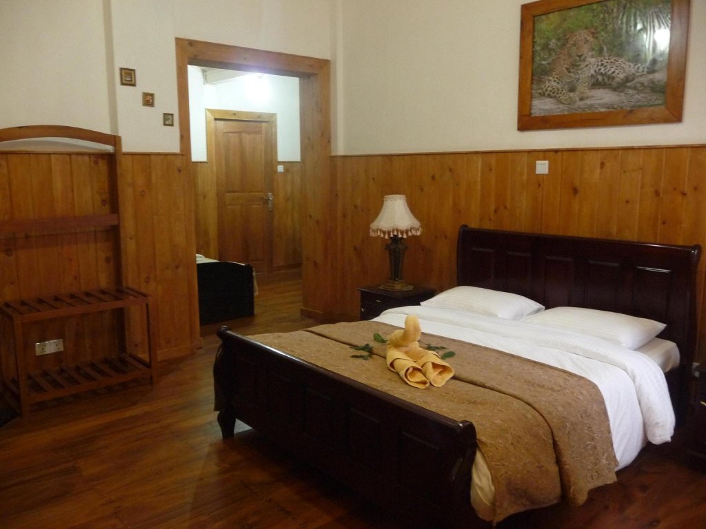 Фото Отель The Trevene