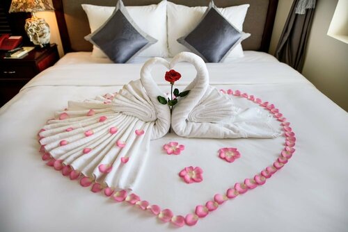 Гостиница Hue Crown Boutique best hotel в Провинции Тхыатхьен-Хюэ