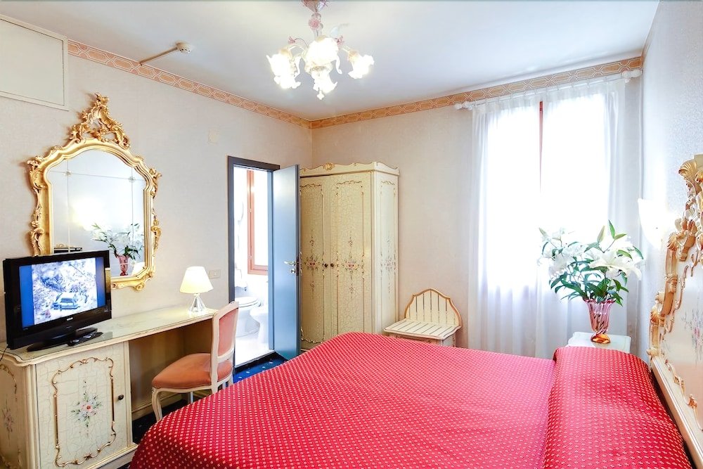 Фото Hotel Diana Venice