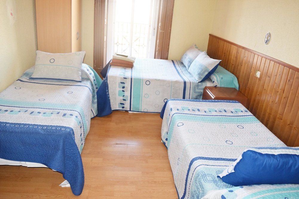 Фото Hostal Numancia